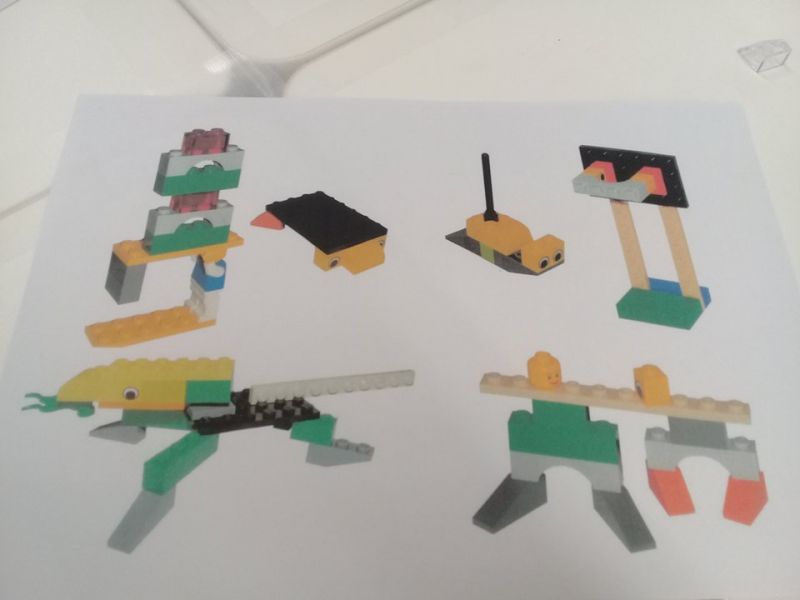 Chơi Lego tại Đại học Osaka